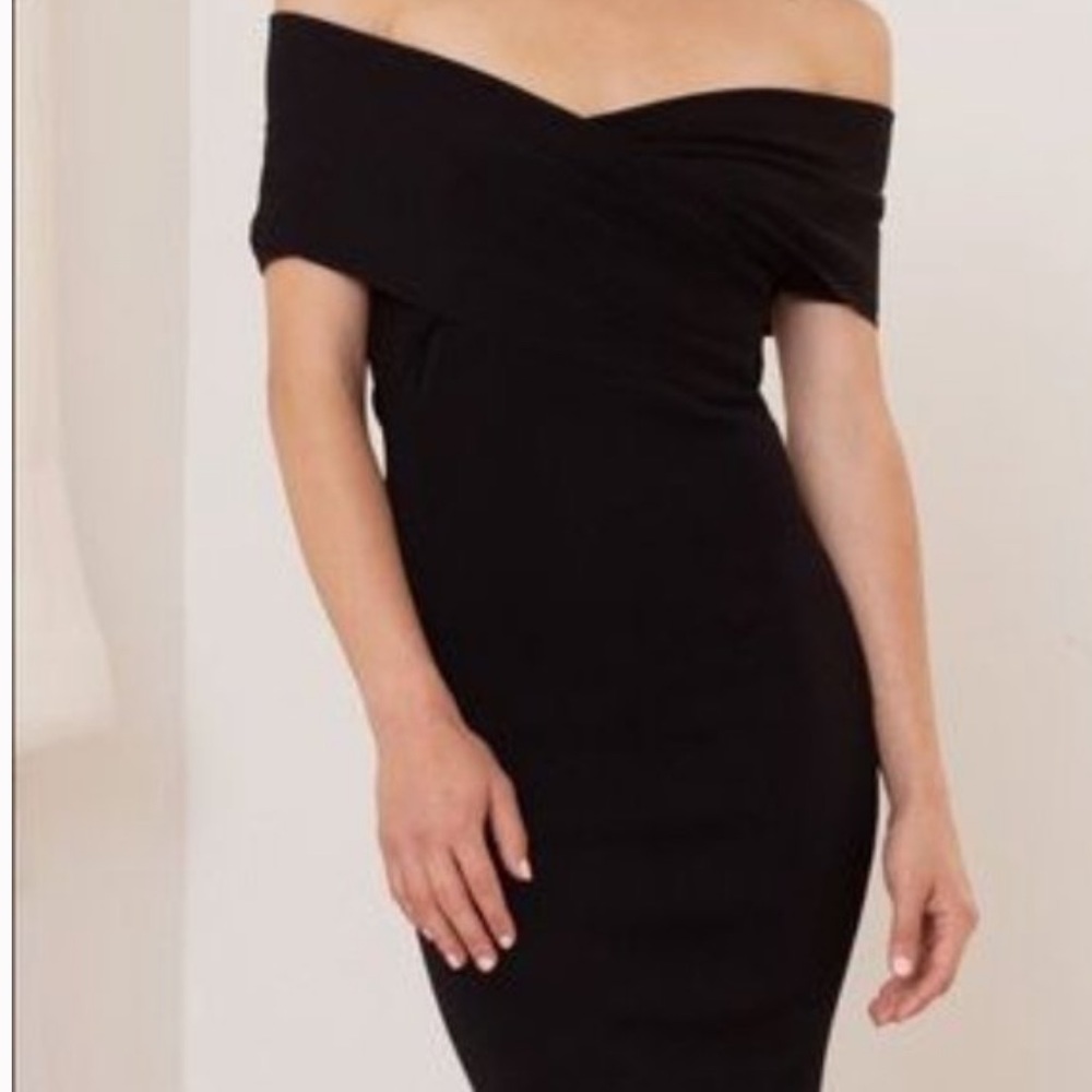 Modern Citizen off shoulder black dress
